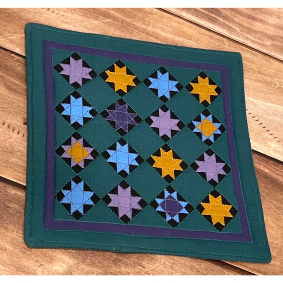 1.1 VTG Amish Heritage Collection Willitts Frameable Quilt by Ann Dezendorf 6X6 - Picture 4 of 8